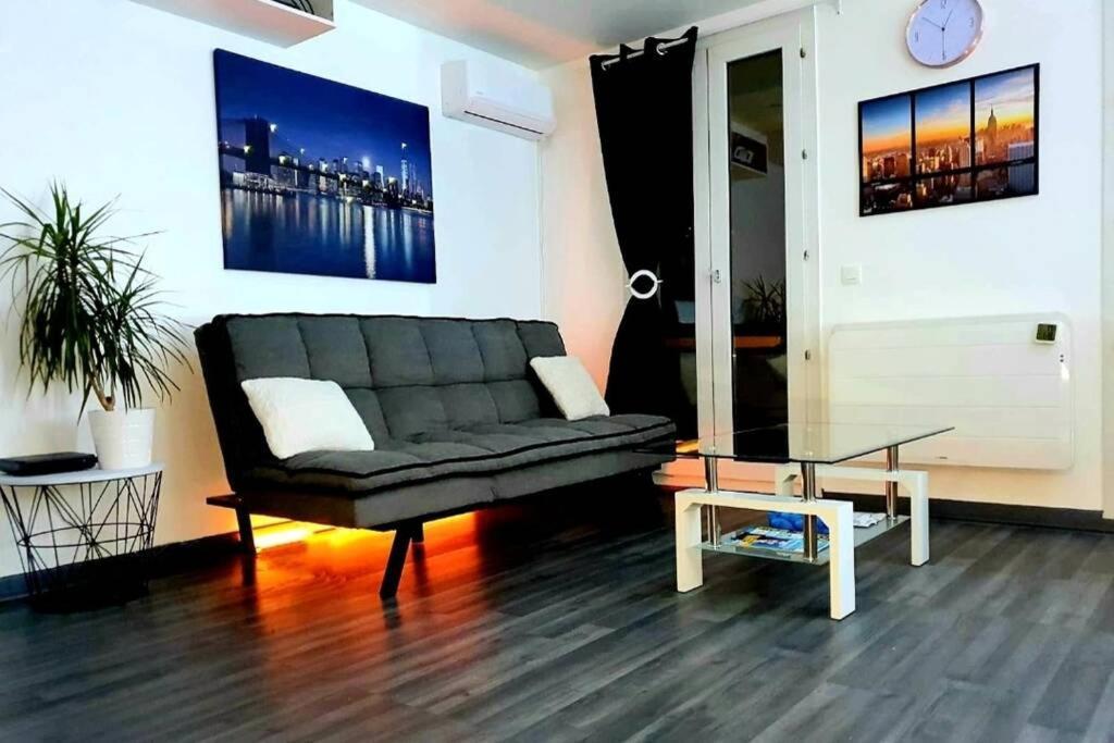 Superbe Studio De 30M2 Proche De Paris Пуасси Экстерьер фото